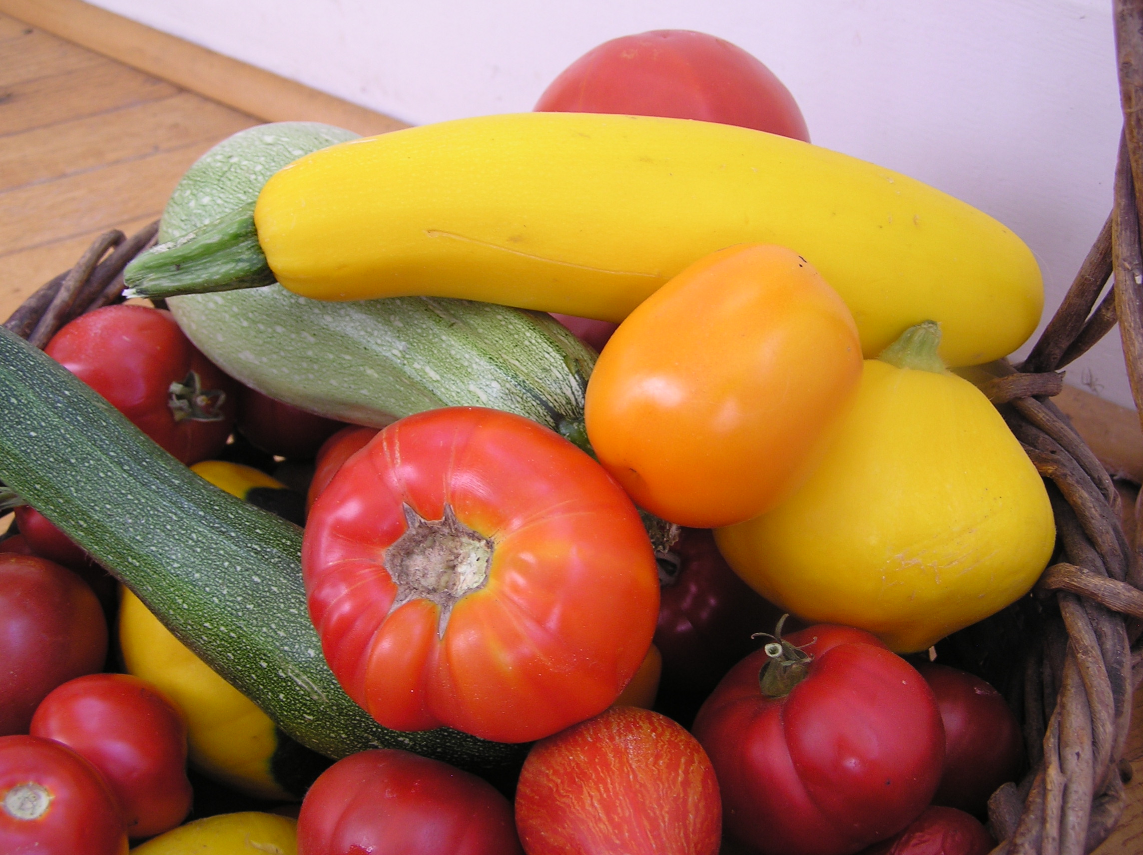 Tomatoes and summer squash - Are they safe? 