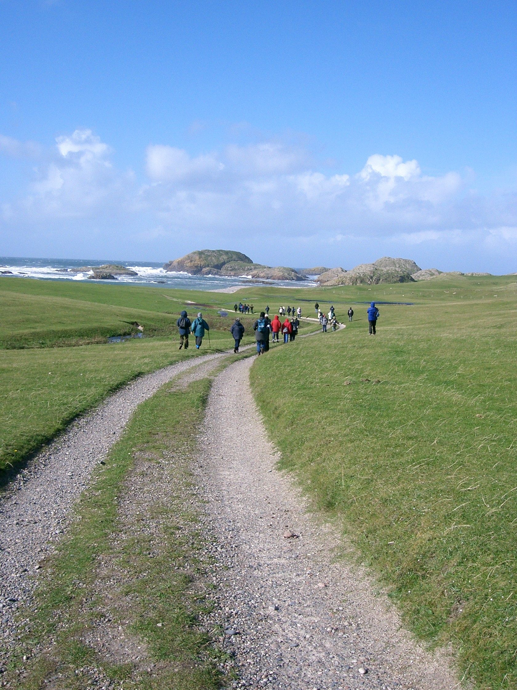 Iona pilgrims - Sarah Bingham