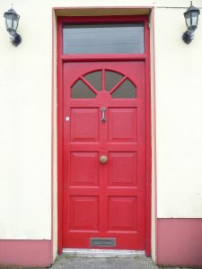 DOOR RED